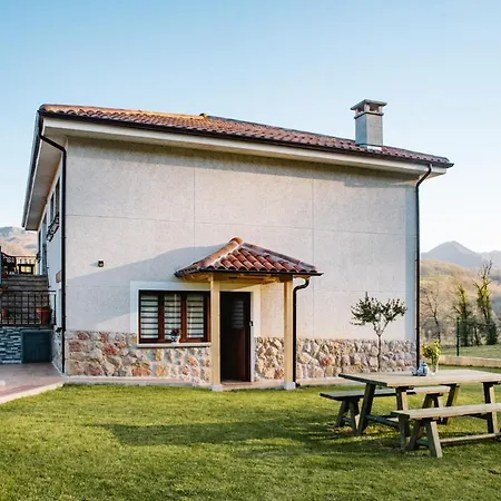 Apartamentos La Cortina Cangas de Onis Exterior photo